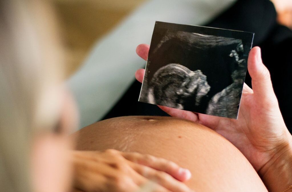 NTM a ciąża i poród – wyzwania kobiecego ciała